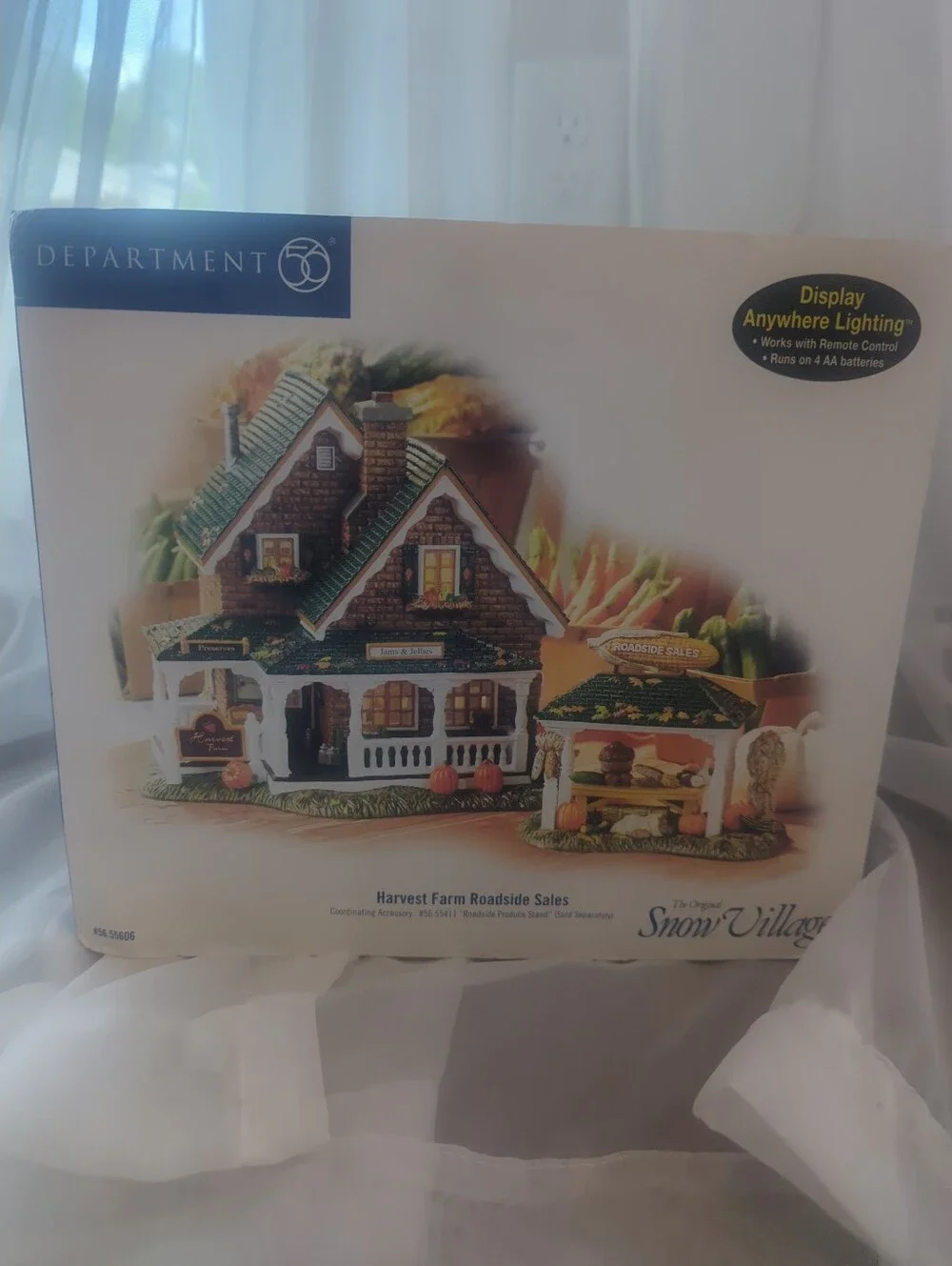 Department 56 Harvest Farm Roadside Sales Cottage in Green and Brown